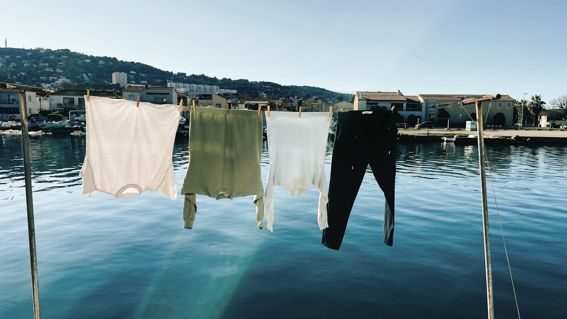 Sustainable Outerwear Solutions for Extreme Climates: Reliable Performance, Minimal Impact